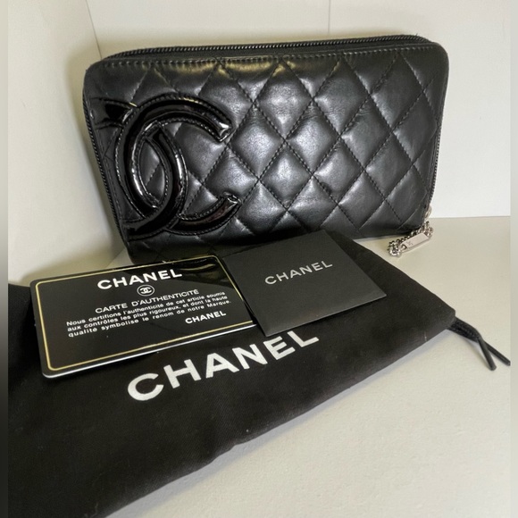 Chanel Cambon quilted wallet - Picture 3 of 15